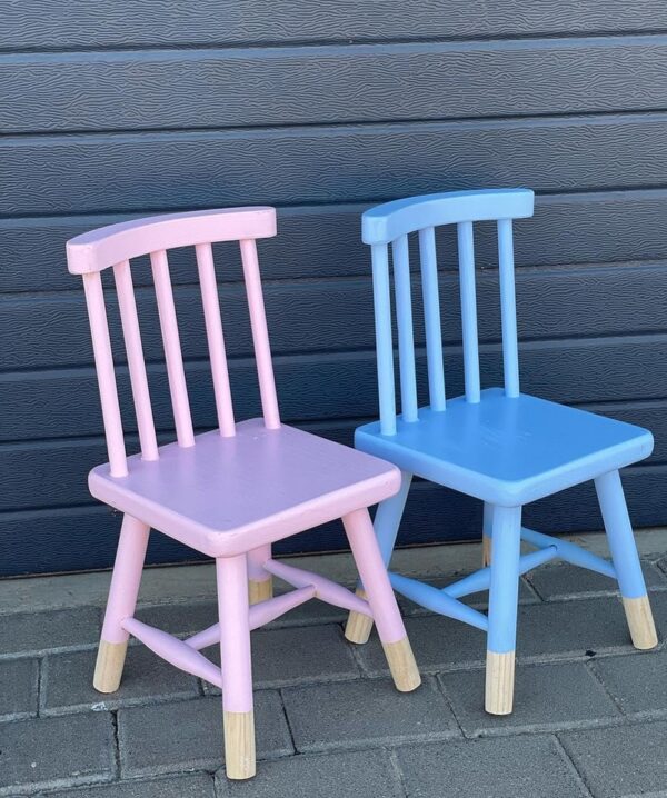 Kids classic chairs