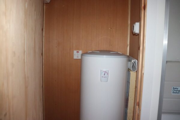Three Bay Toilet Block Container Conversion 20' x 8' - Image 7