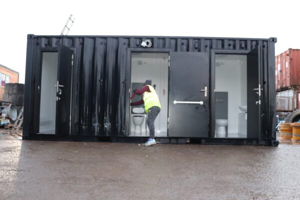 Three Bay Toilet Block Container Conversion 20' x 8' - Image 9